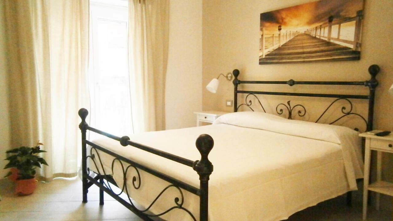 B&B Saint Paul Рим Екстериор снимка
